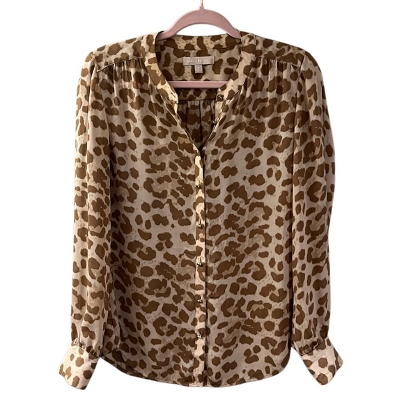 Banana Republic Tops - Banana Republic Beige Animal Print Button Down Blouse